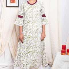 Shuddhi Green And Maroon A line  Kurta With Mirror Work