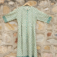 Tiffany Green With A Combination Of Beige