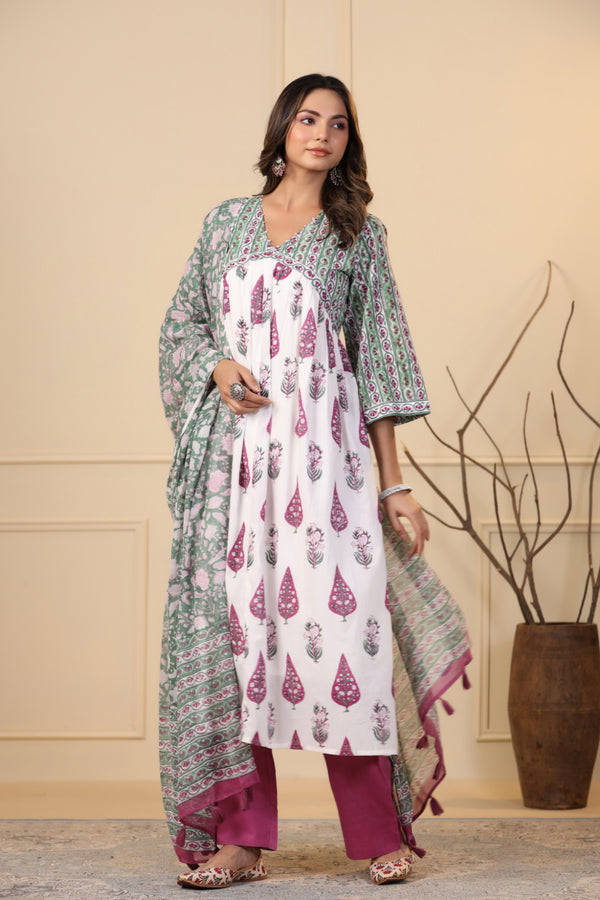 White Kurta Dupatta 2-Piece Set